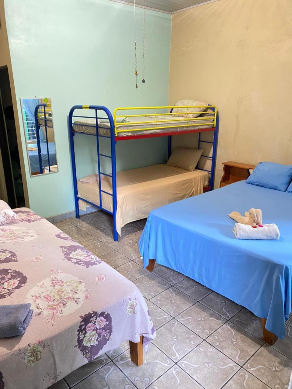 Cabinas Mitchaelle'S Puerto Viejo de Talamanca Exteriör bild